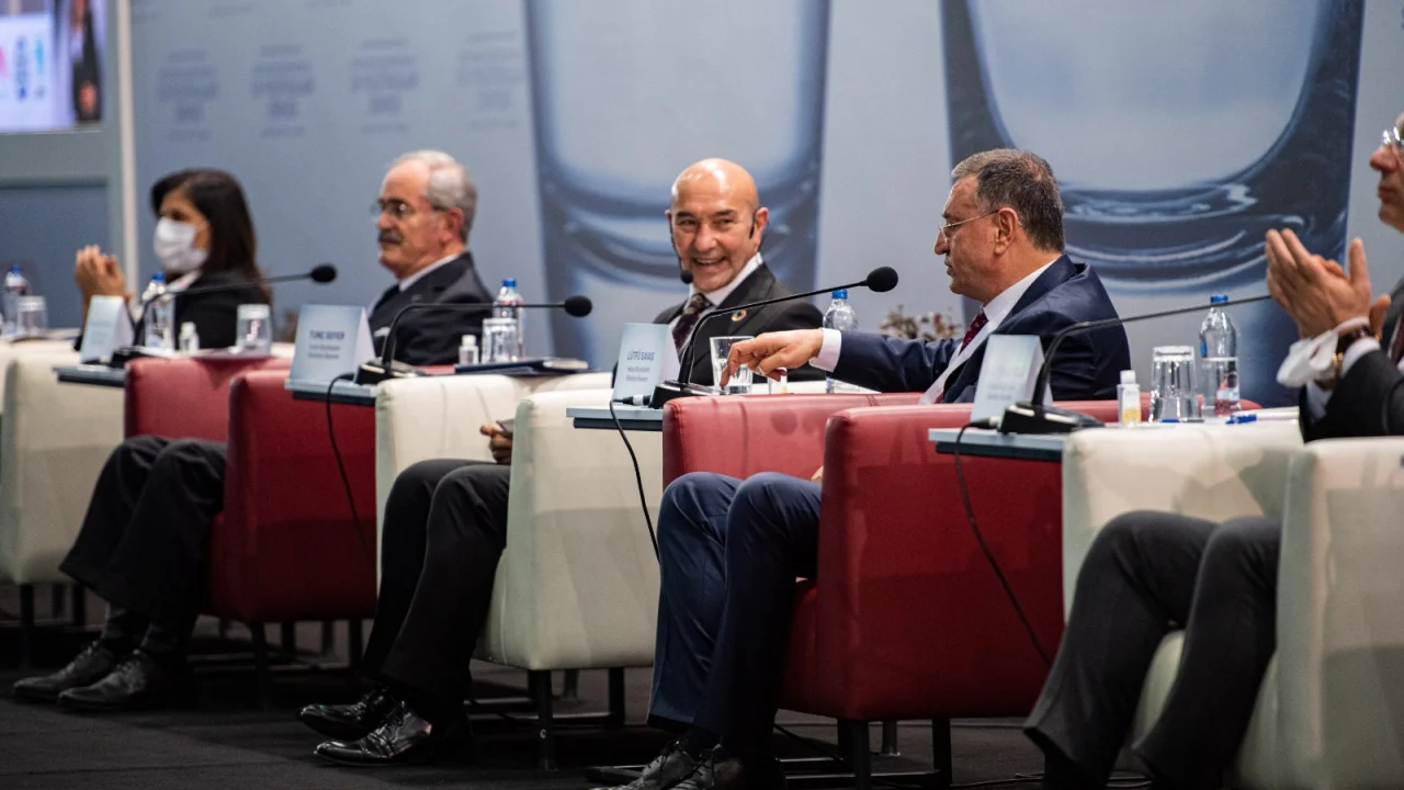CHP’li belediye başkanları 'Su Manifestosu'nu imzaladı