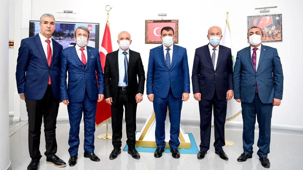 Malatya Yeşilyurt'tan Büyükşehir'e 'Cumhur' ziyareti