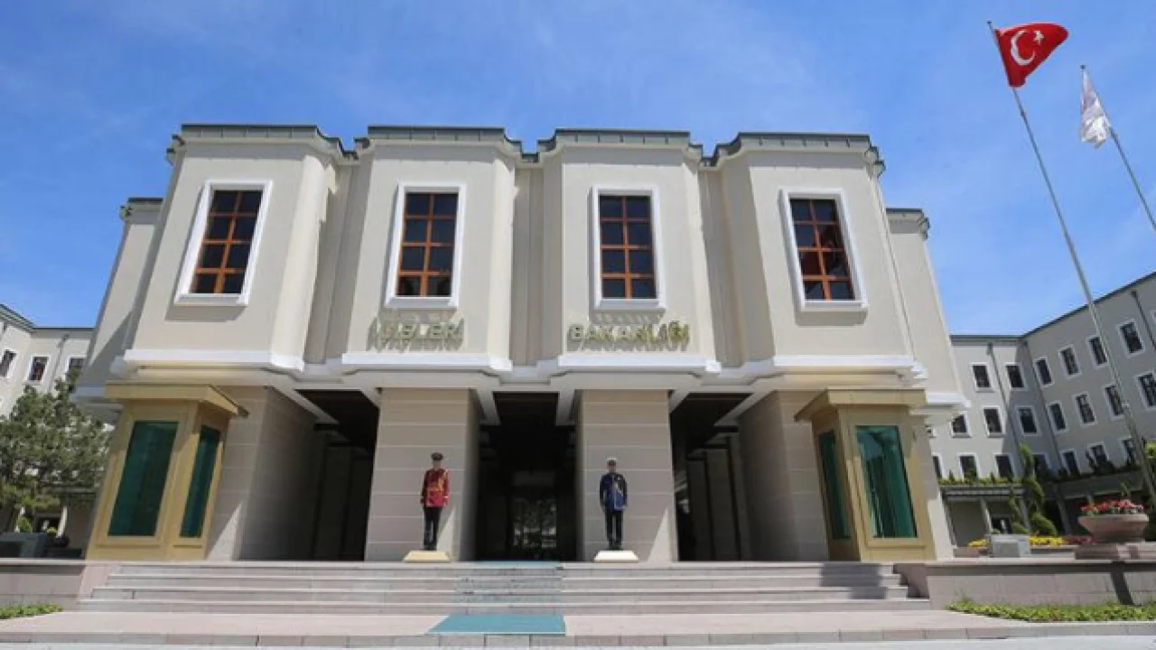Vatandaşlar, İçişleri Bakanlığı’nın hizmetlerinden memnun