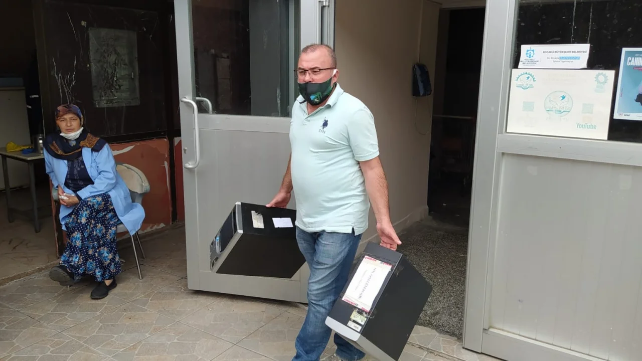 İzmit Belediyesi’nin e-atık toplama başarısı