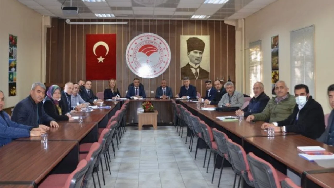 Niğde'de toplantıda patates konuşuldu