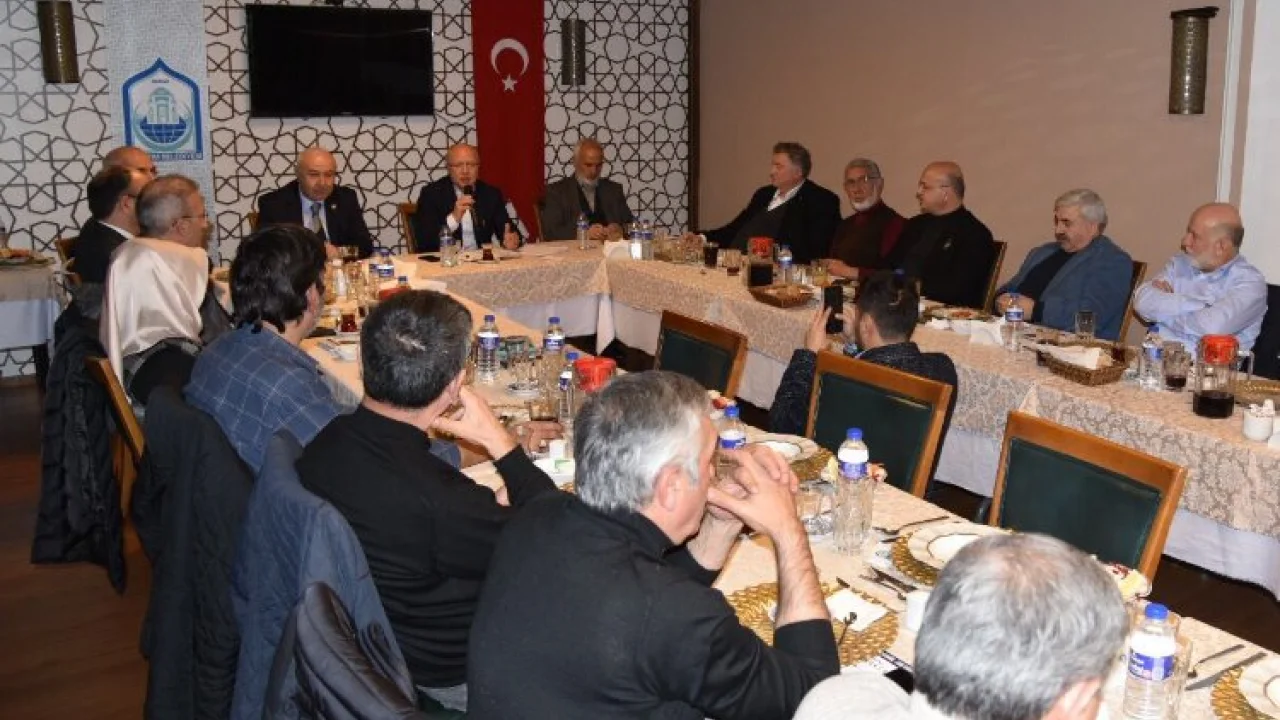 AK Parti Bursa'dan 'vefa' buluşmalarına devam -