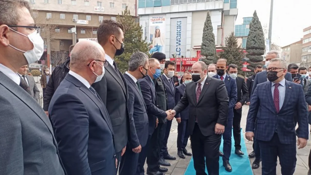 Bakan Varank Niğde'de -