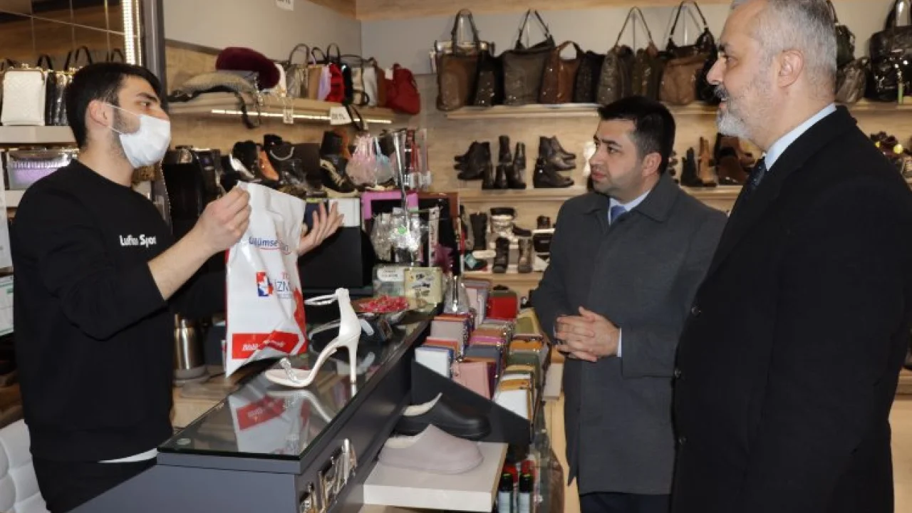 Kocaeli'de İzmit Belediyesi koordinatörlerinden esnafa nezaket ziyareti -