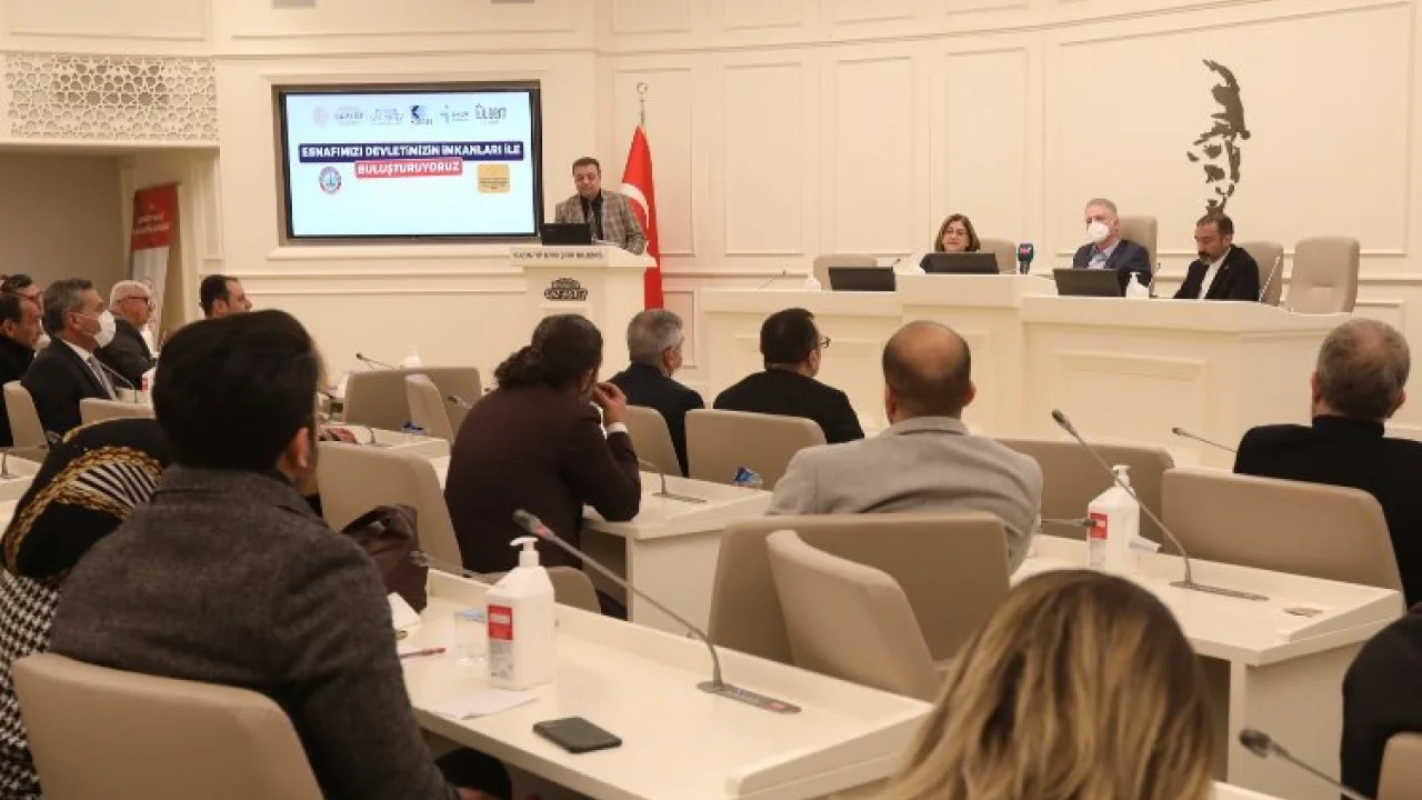Gaziantep Büyükşehir, istihdama aracı oldu -