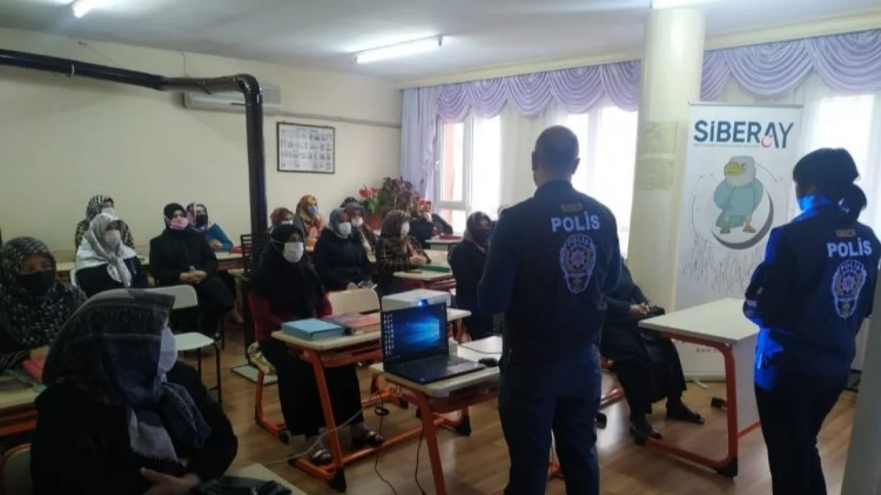 Kur’an Kurslarında eğitim semineri düzenlendi -