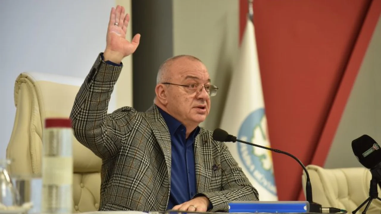 Manisa Büyükşehir'de toplu ulaşım esnafına destek -
