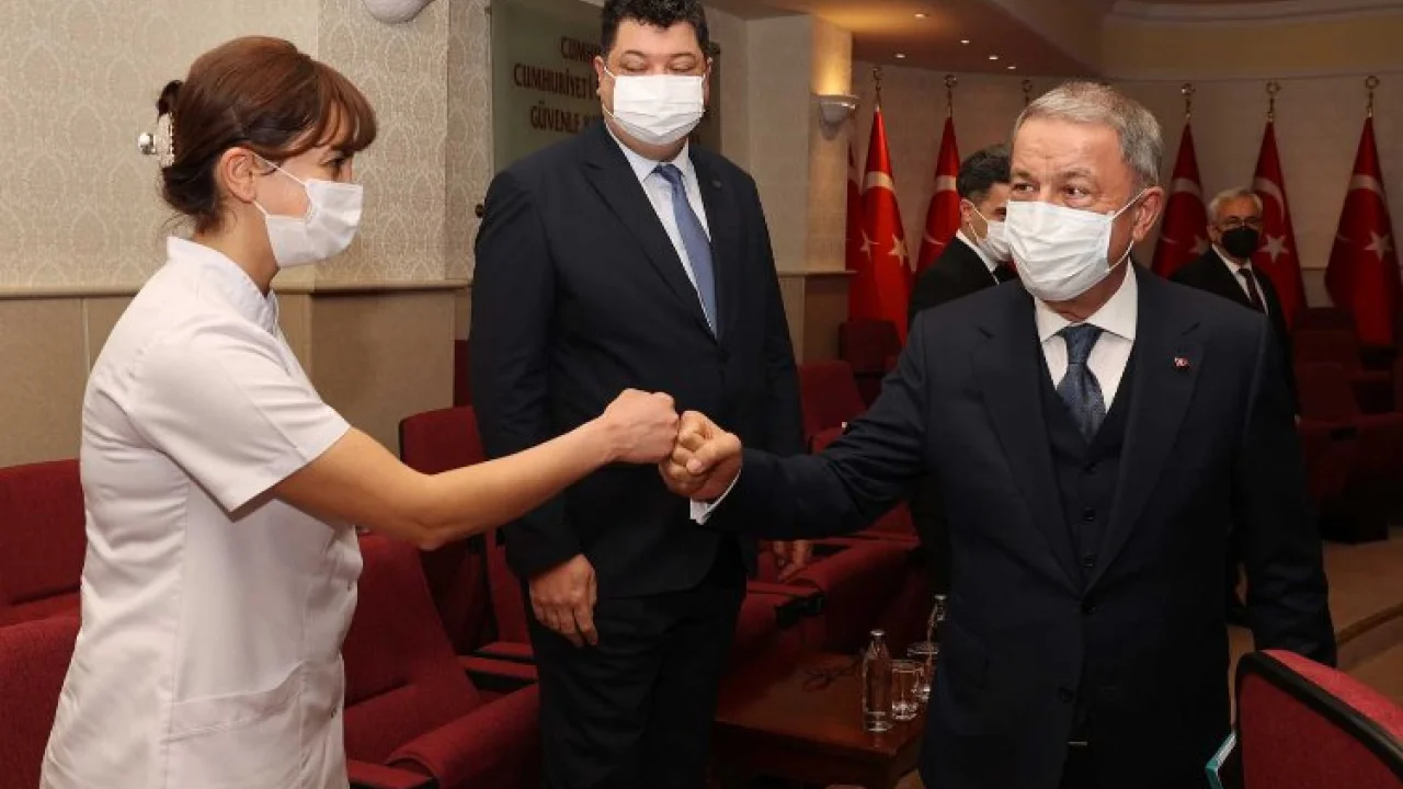 MSB'nin sağlık personeliyle buluştu -