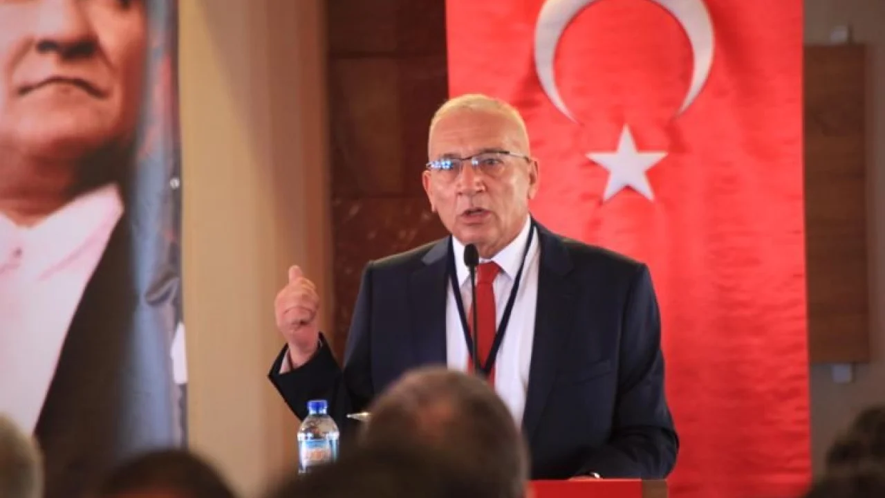 Türkiye Yol-İş Sendikası İzmir 1 Nolu Şube Başkanlığı'na Coşkun İz yeniden seçildi -