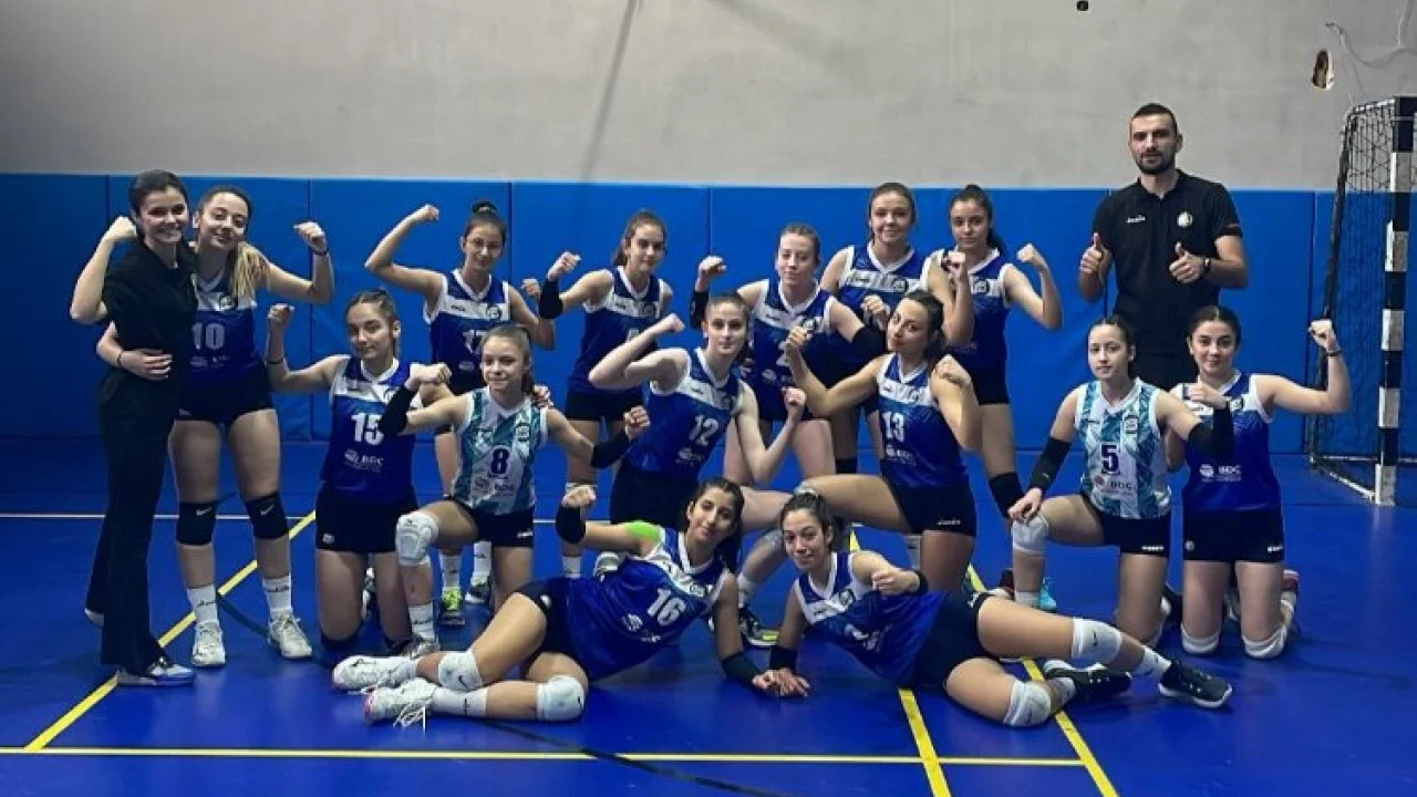 Bilecik Bozüyük Belediyesi Kız Voleybol Takımı Türkiye yarı finallerine yükseldi -