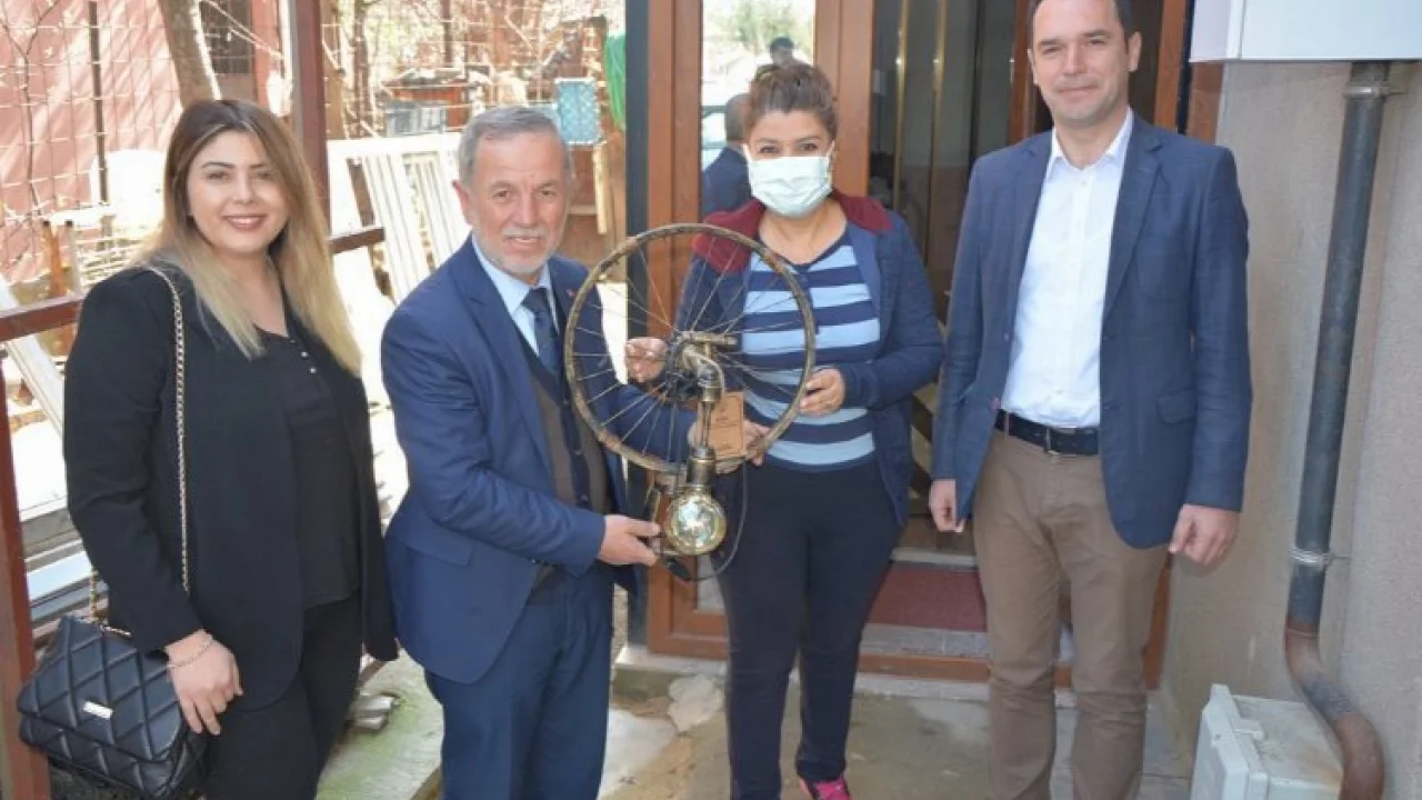 Edirne Keşan Belediyesi’nden duyarlı vatandaşlara çevreye duyarlı hediye -