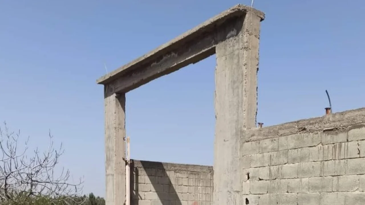 Kilis'te bir tonluk kapıyı çaldılar -