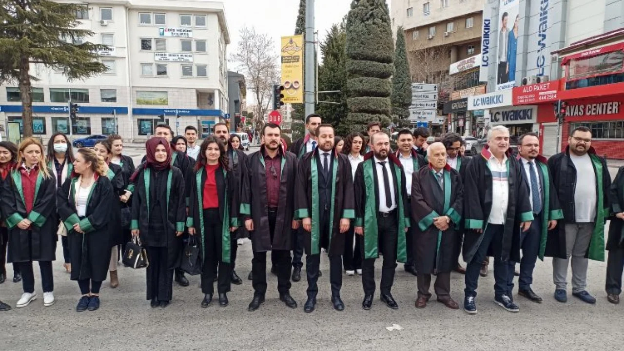 Niğde Barosu tarafından 5 Nisan Avukatlar Günü düzenlenen törenle kutlandı -