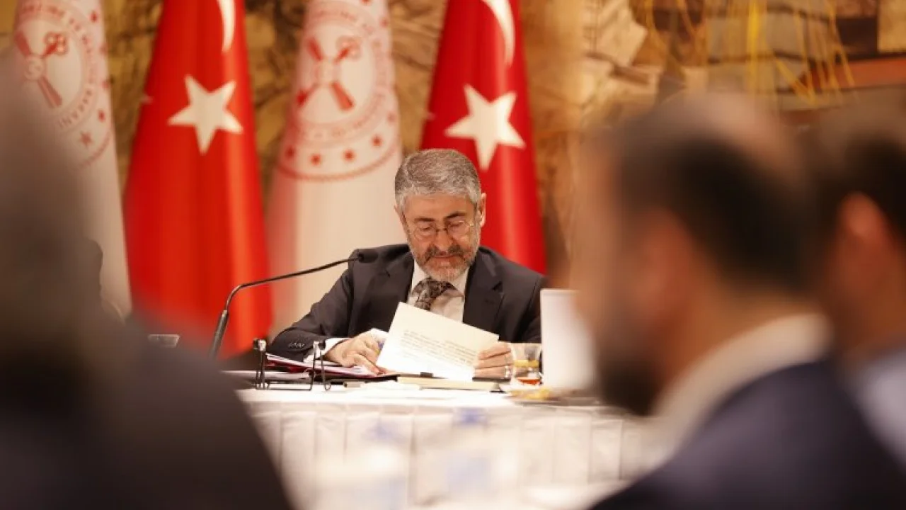 Bakan Nebati: Stokçuluğa ve fırsatçılığa müsamaha göstermeyeceğiz -