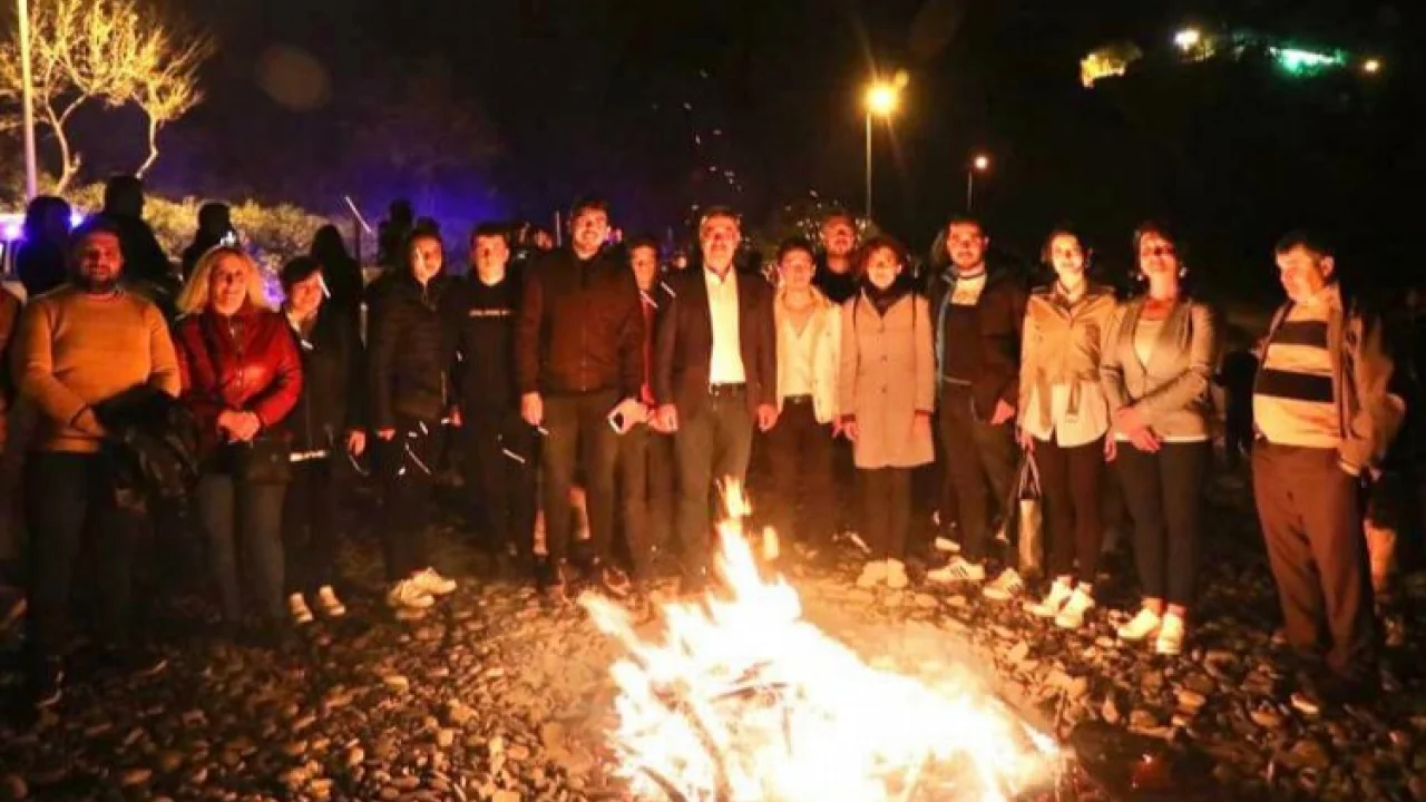 Bursa Mudanya'da Hıdırellez ateşi Tirilye'de yandı -