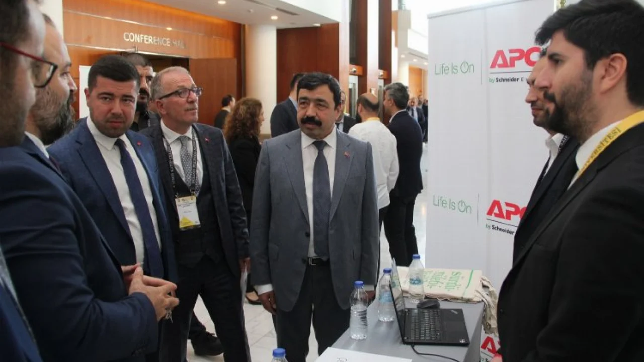 İKÇÜ'de 'yüzde 100 yerli' vurgusu -