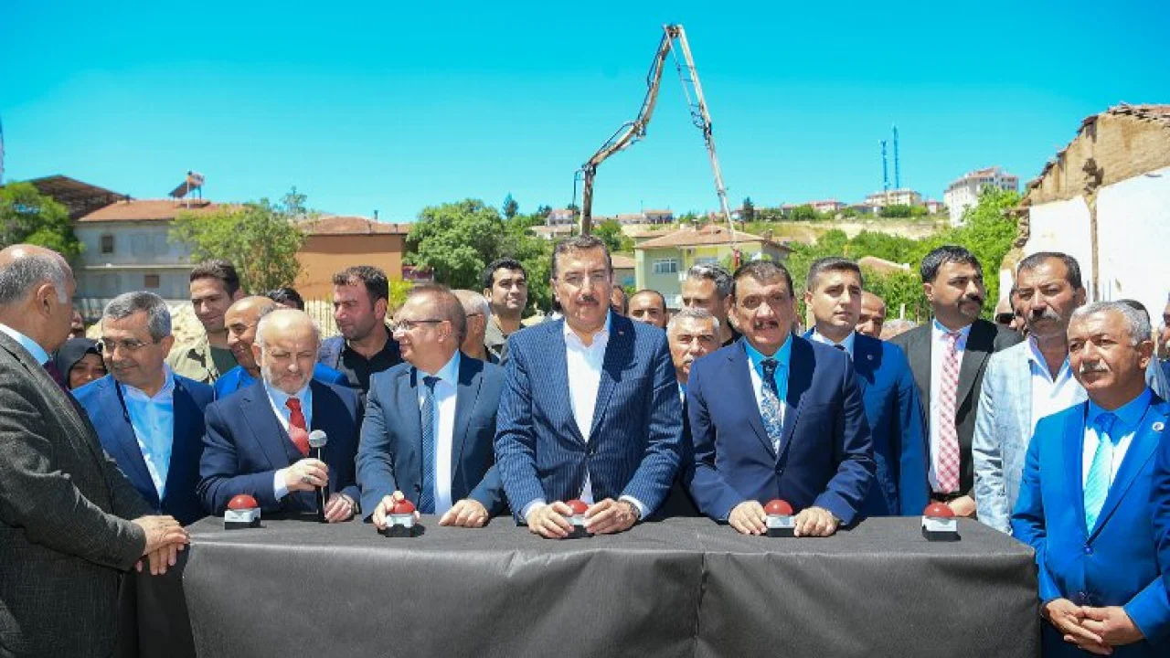 Malatya Akçadağ gençliği merkezine kavuşuyor -