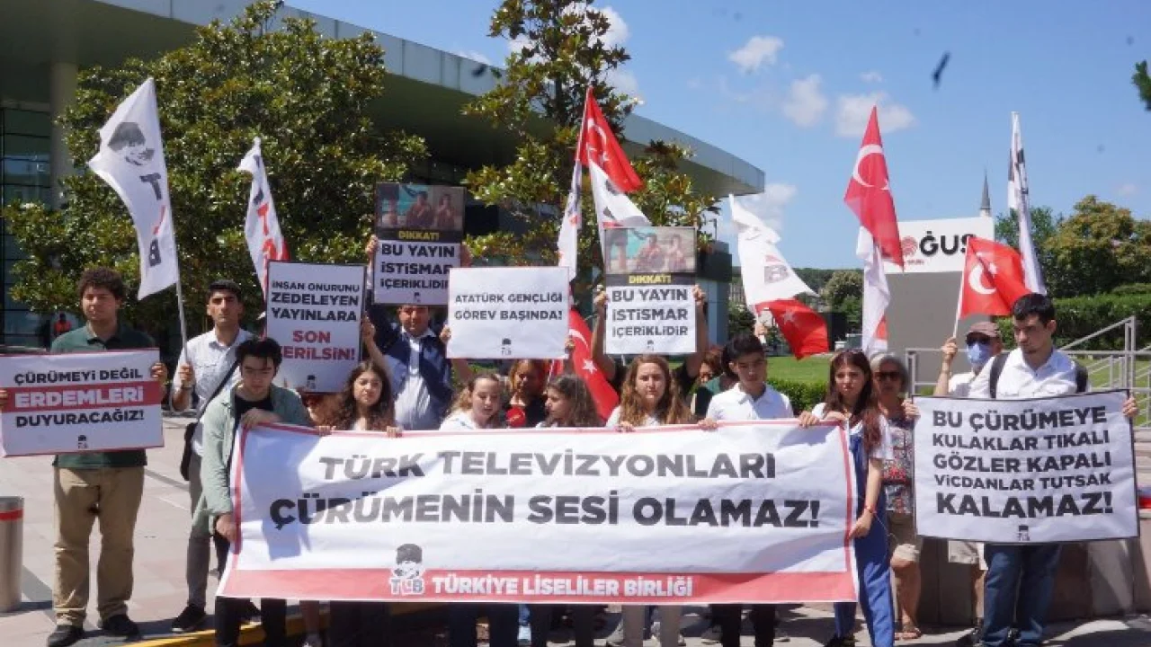 Türk televizyonları çürümenin sesi olamaz -