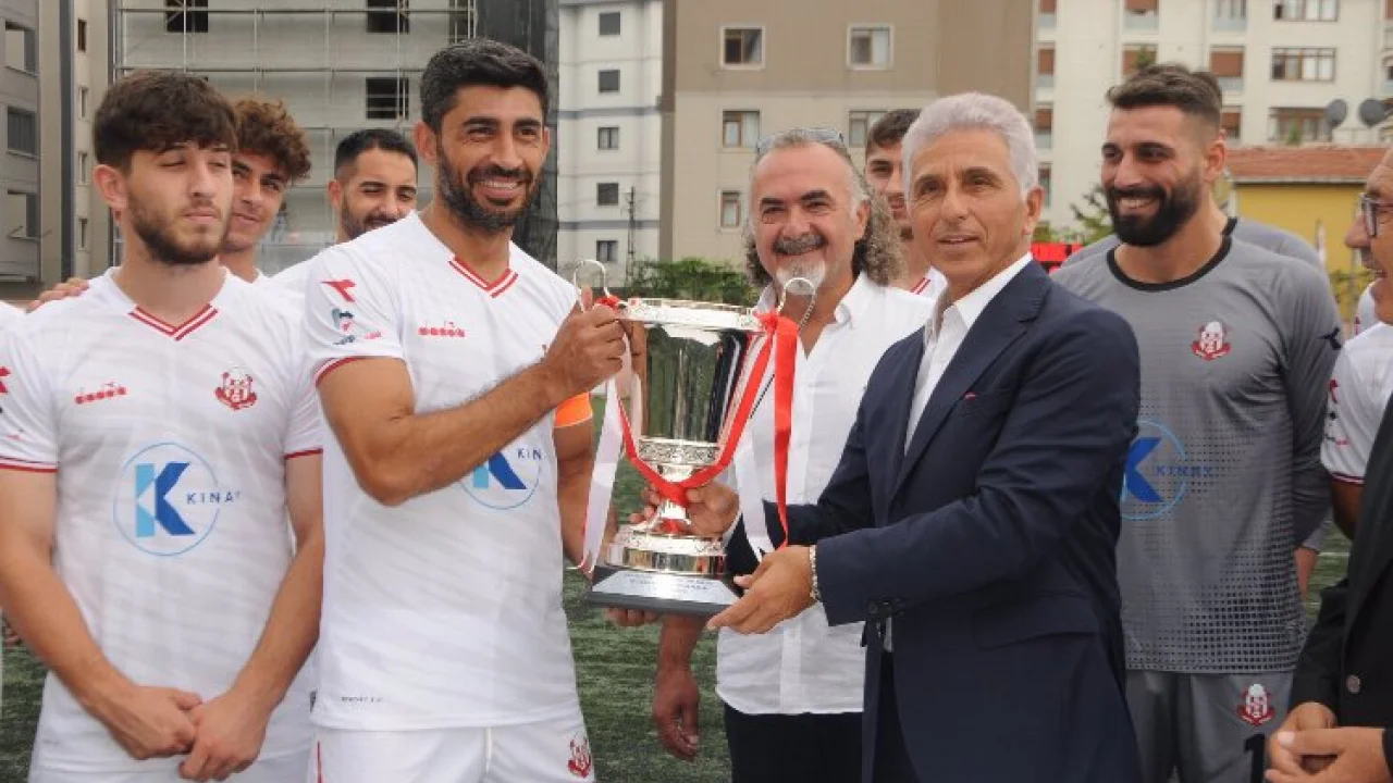 Bulvarspor kupasına kavuştu -