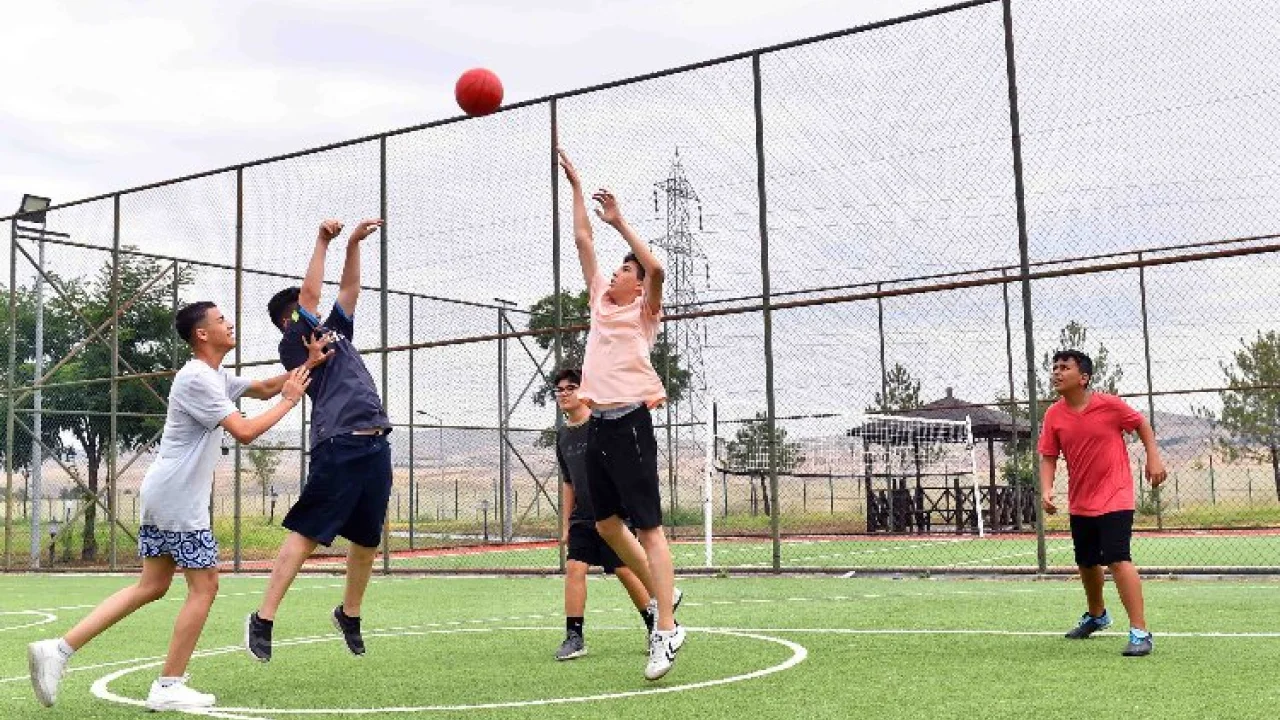 Gençler arası spor turnuvası başlıyor -