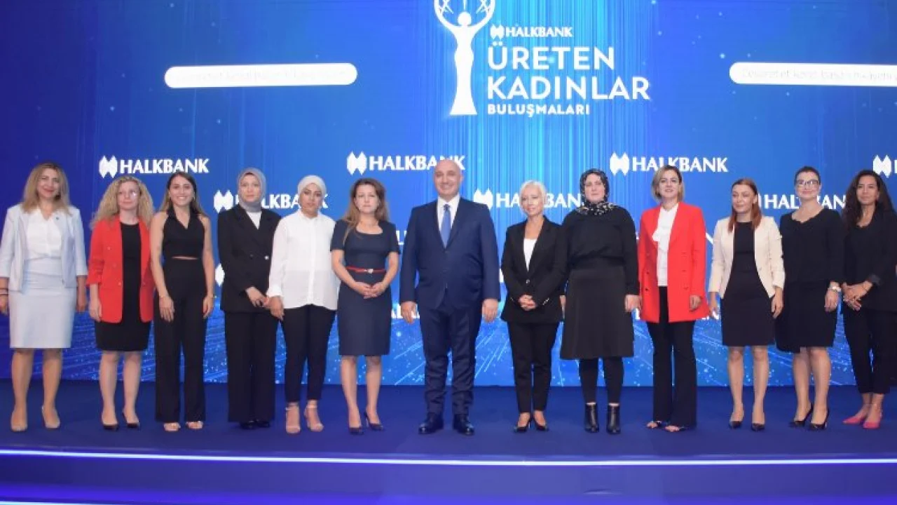 Halkbank, Rize'nin 'üreten kadınları'yla buluştu -