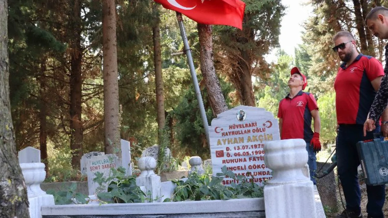 İzmitli şehidin kabri yenilendi -