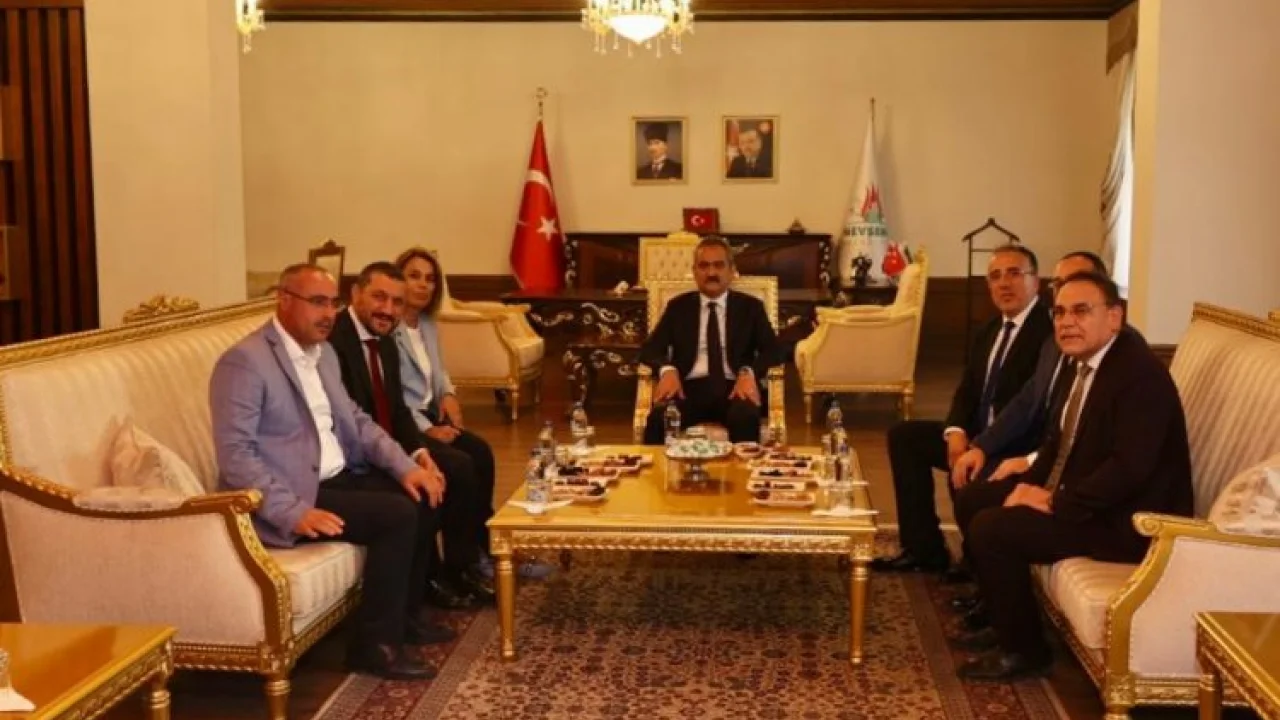 Mahmut Özer'den Nevşehir Belediyesi'ne ziyaret -