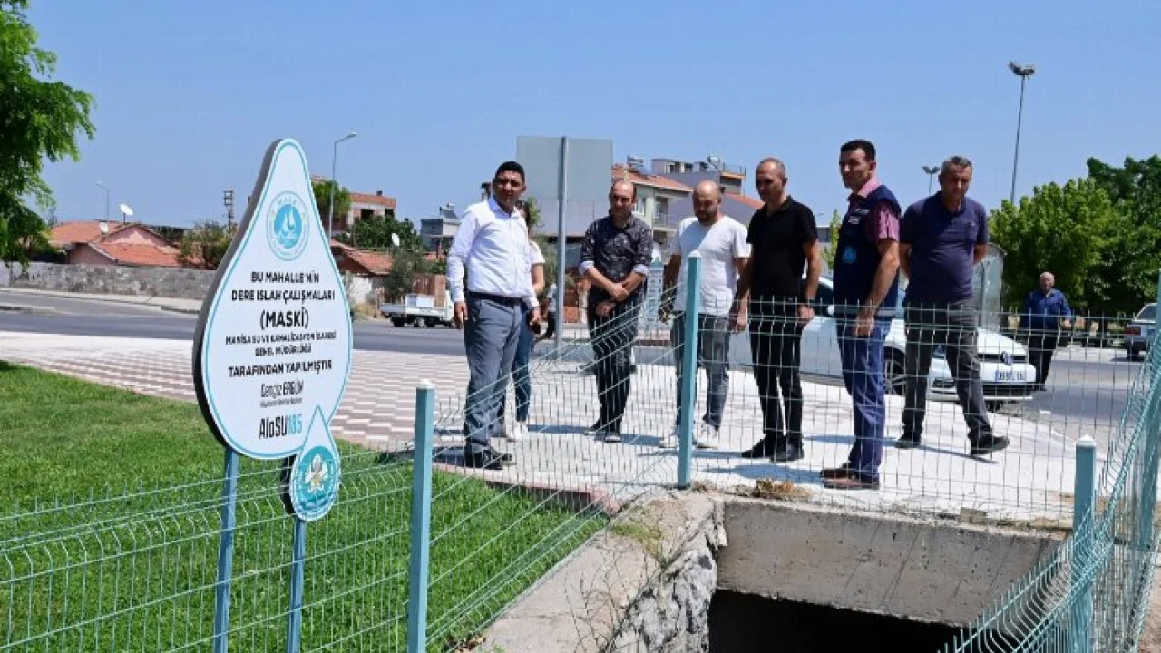 Manisa Akhisar'da MASKİ'den panel çit imalatı -