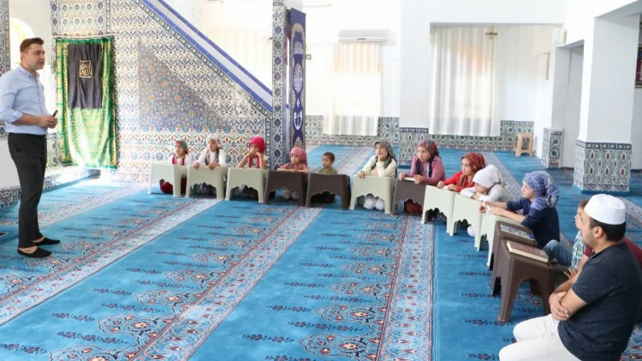Manisa'da Kur'an kursunda 'su tasarrufu' eğitimi -