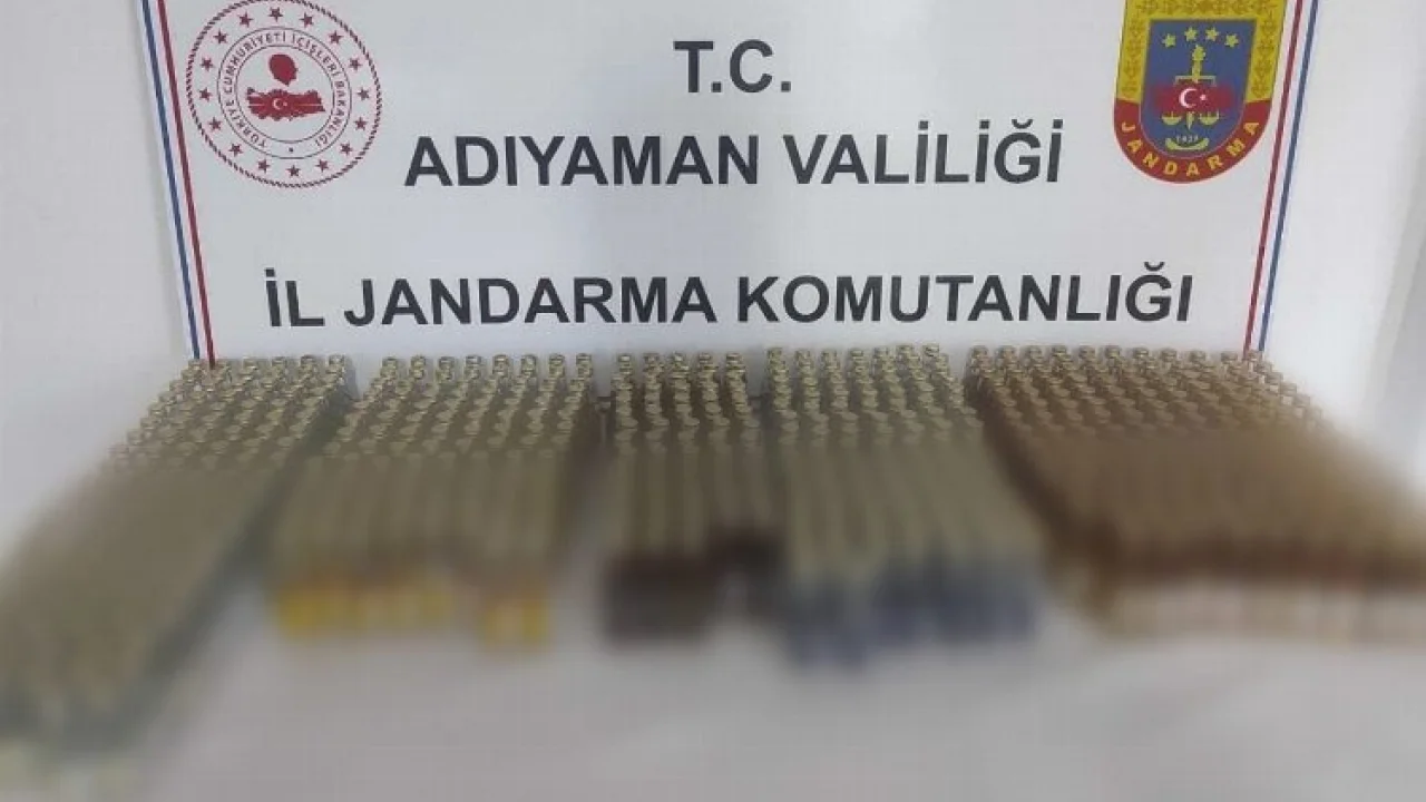 Adıyaman'da kaçak alkol ve sigaralara el konuldu -