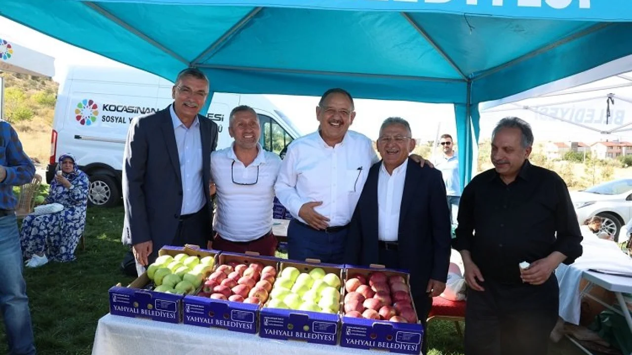 Memduh Büyükkılıç'tan festival çıkarması -