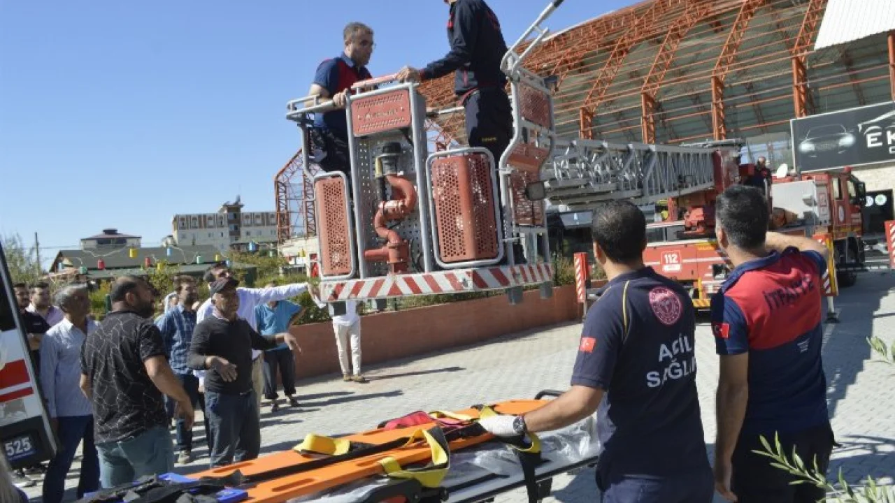 Adıyaman'da talihsiz işçi elektrik akımına kapıldı -