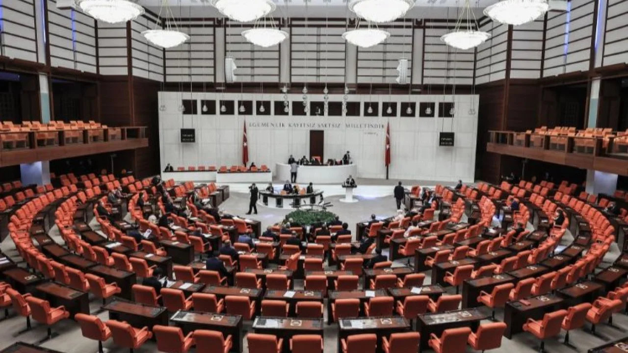 Ekonomiye ilişkin düzenlemeler için kanun teklifi TBMM'de -
