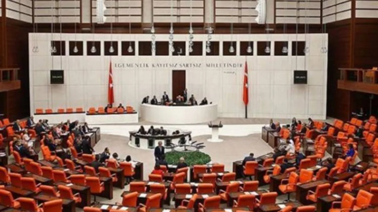 İnternet Gazeteciliği Yasası'nda bir madde daha TBMM'den geçti -