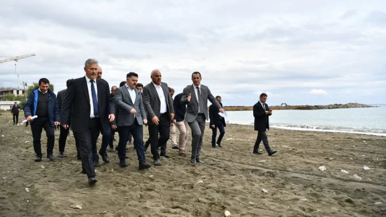 Akçaabat sahili göz kamaştıracak -