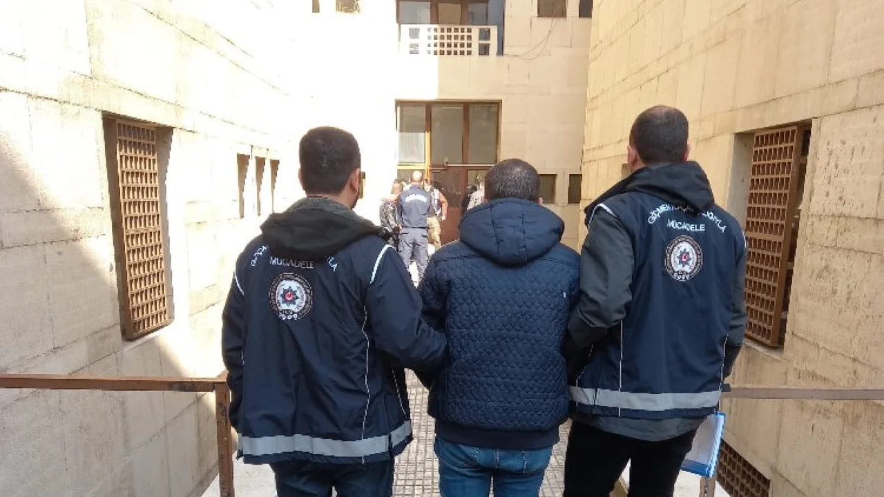 Düzensiz göçle mücadelede 1.353 göçmen yakalandı -