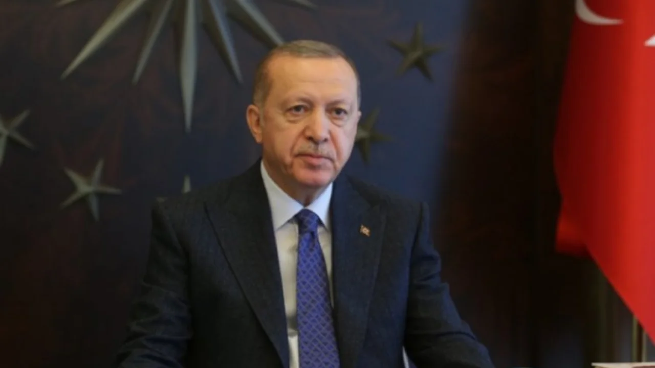 Cumhurbaşkanı Erdoğan'dan şehit askerin ailesine taziye -