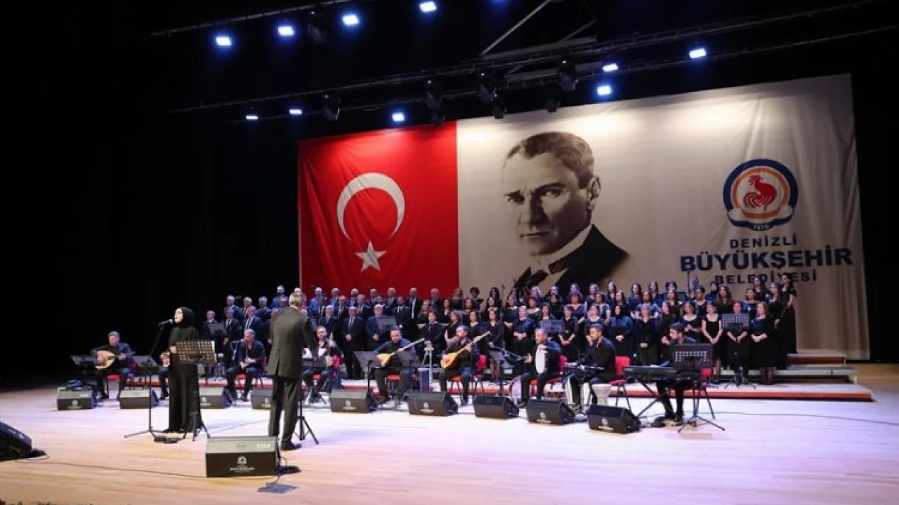 Denizli Büyükşehir'den Türk Halk Müziği konseri -