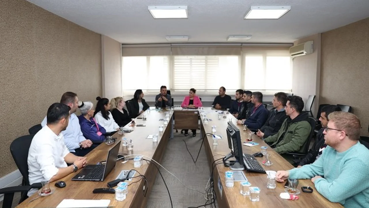 Kayseri Büyükşehir'den iletişim eğitimi -