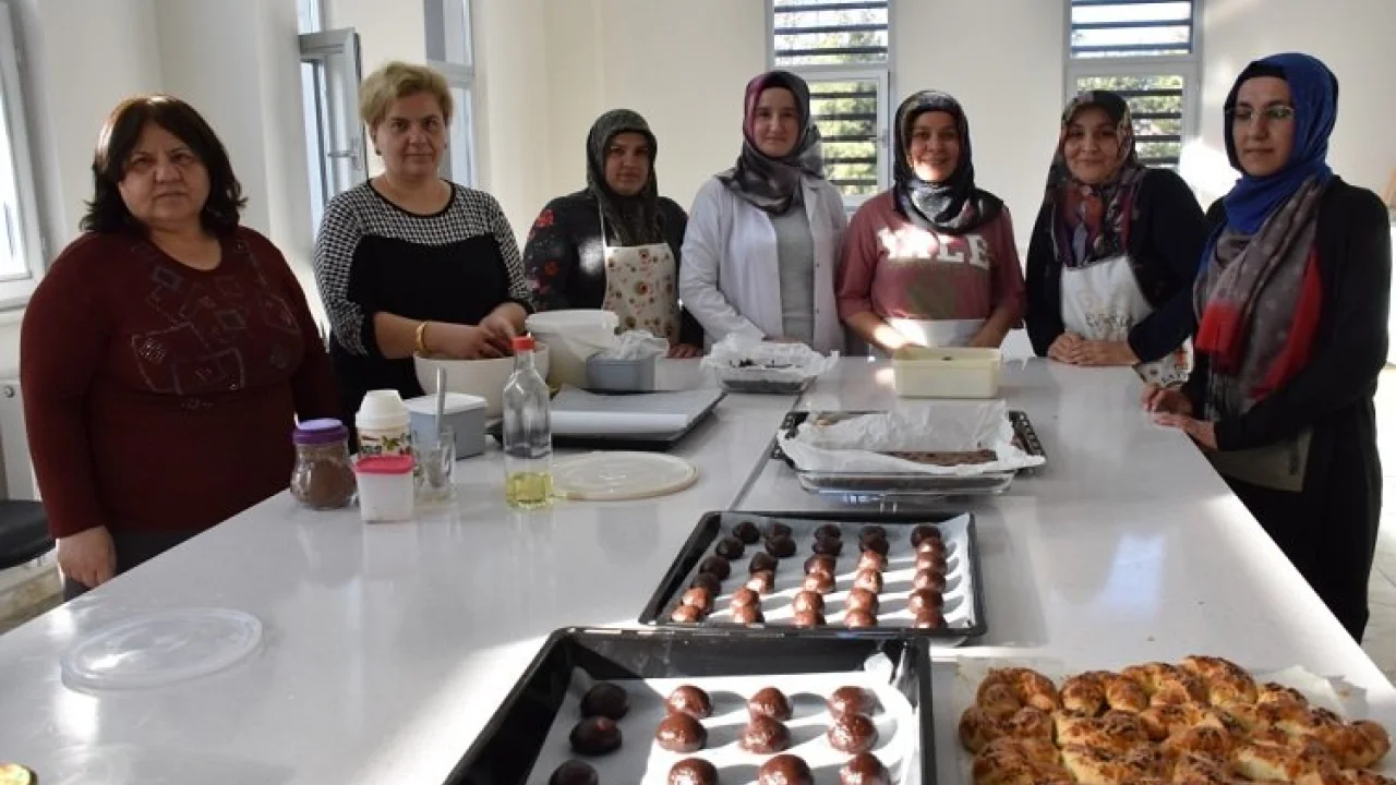 Kayseri Kocasinan profesyonel aşçı yetiştiriyor -