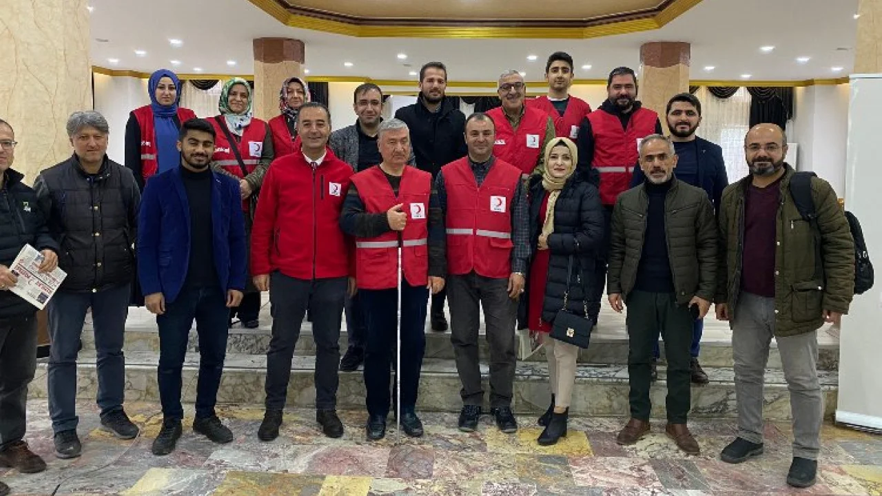 Kızılay Mardin Artuklu'dan hizmet yağmuru -