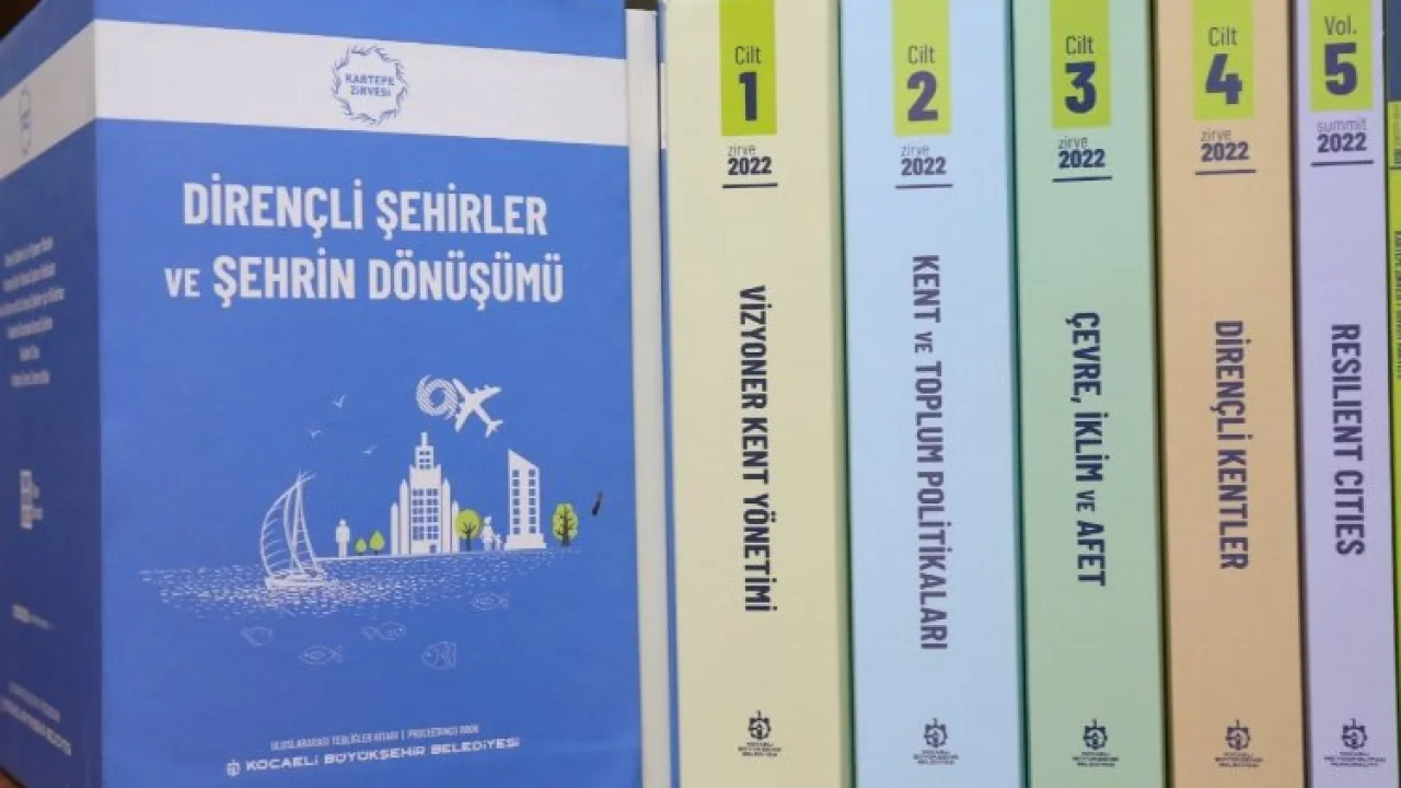 Kocaeli'de 4. Kartepe Zirvesi kitaplaştırıldı -