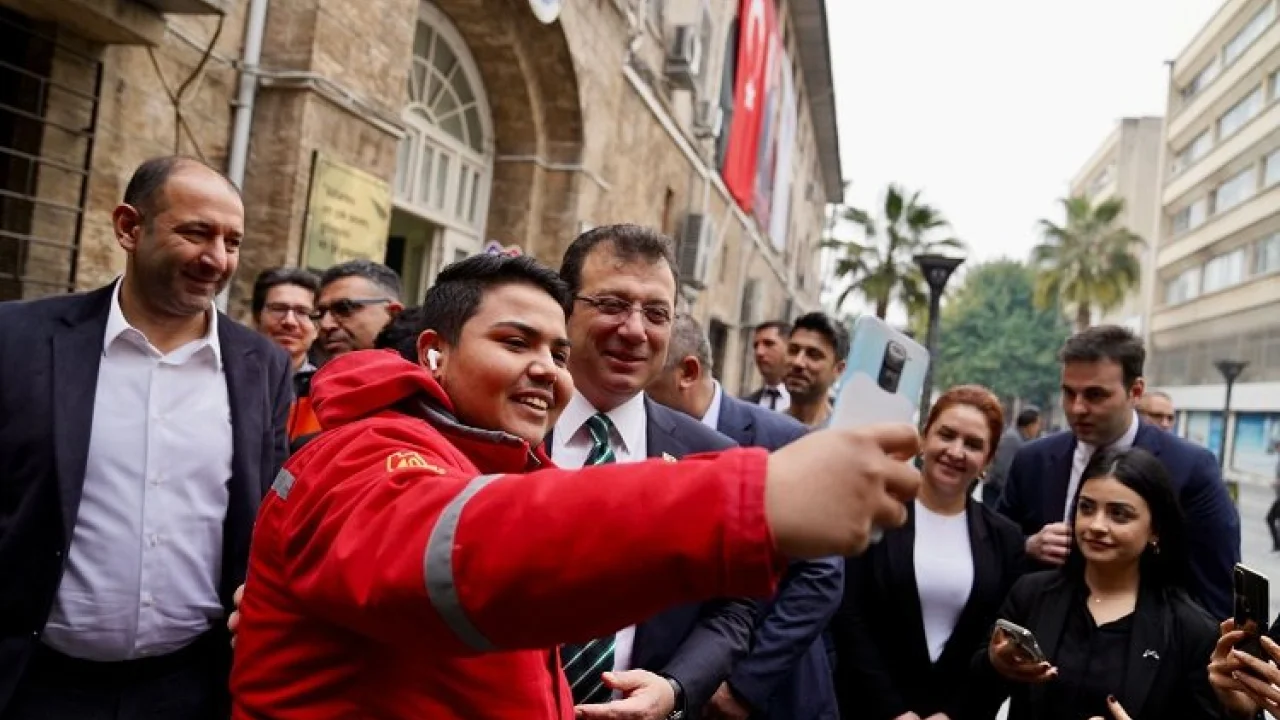 Ekrem İmamoğlu Mersin'de -