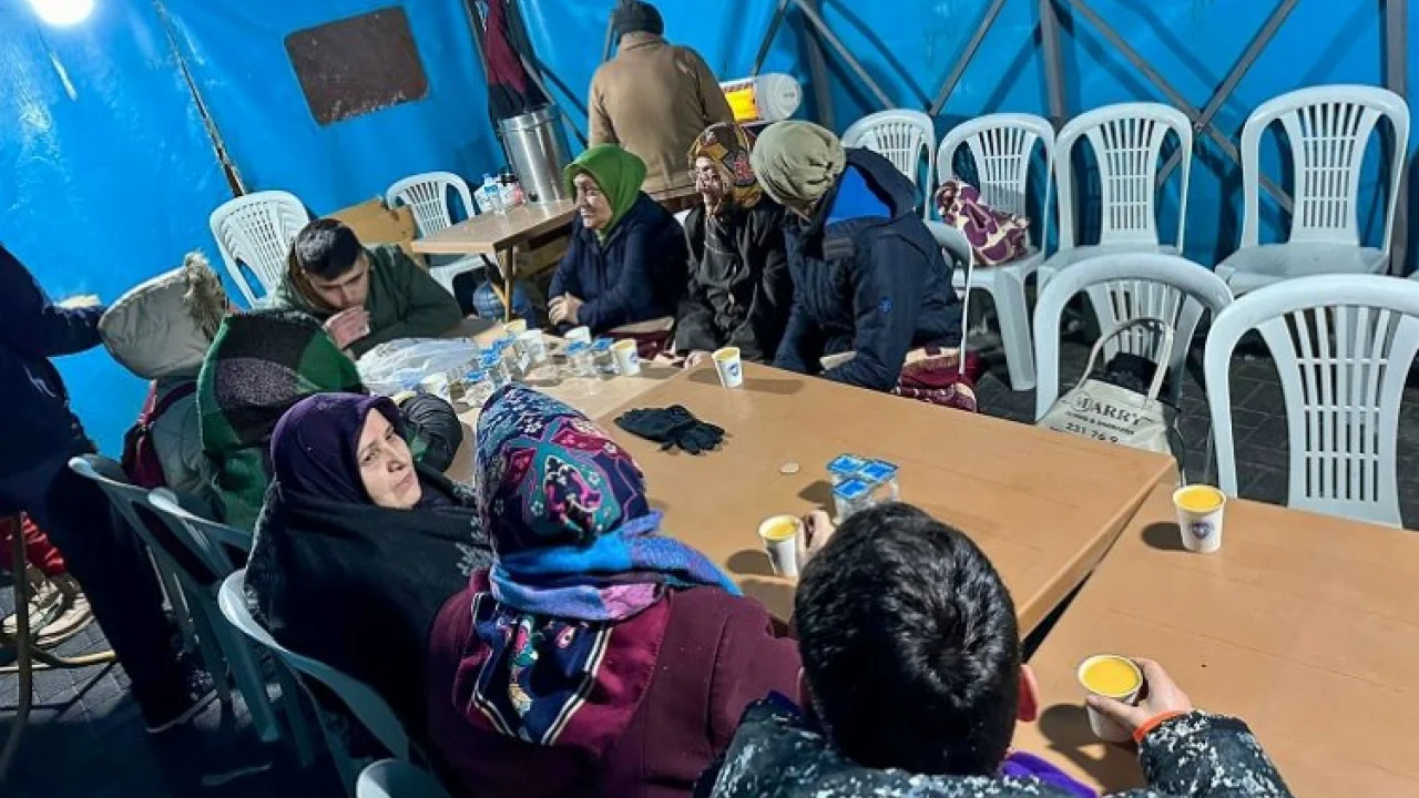 Kayseri Talas'ta sosyal tesis halka açıldı -