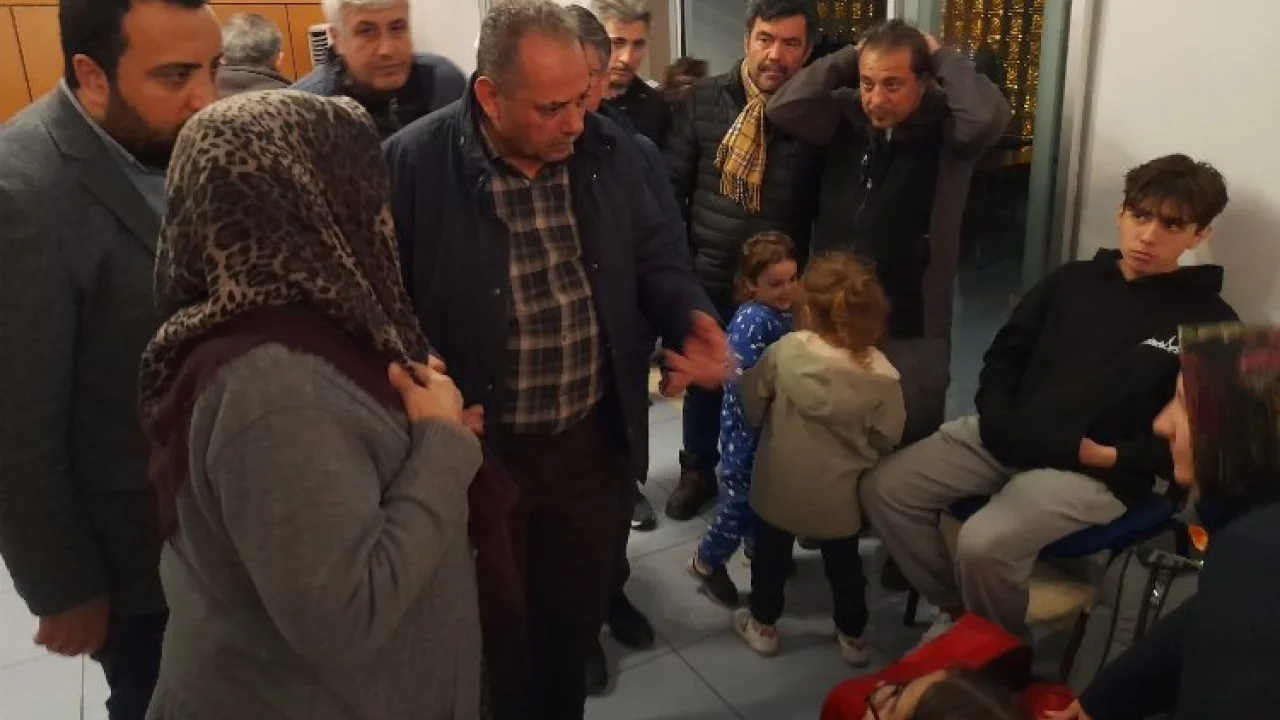 Özçelik-İş'ten depremzede üyelerine destek -