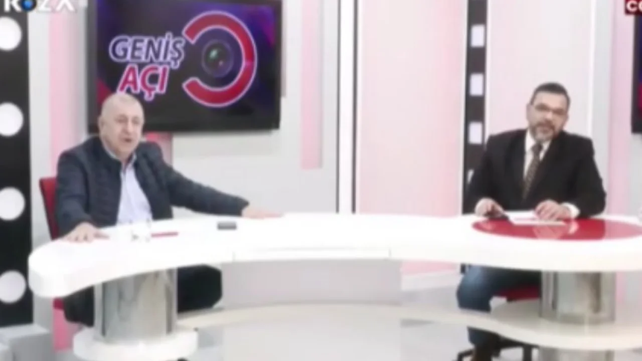 Ümit Özdağ, Hatay depremine Adana'da canlı yayında yakalandı! -