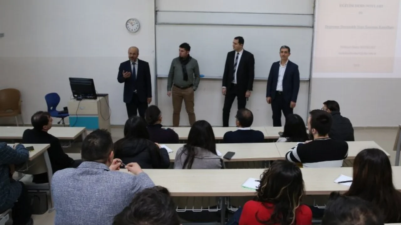 Manisa'da 'inşaat mühendisleri' ve 'tekniker'lerine eğitim -