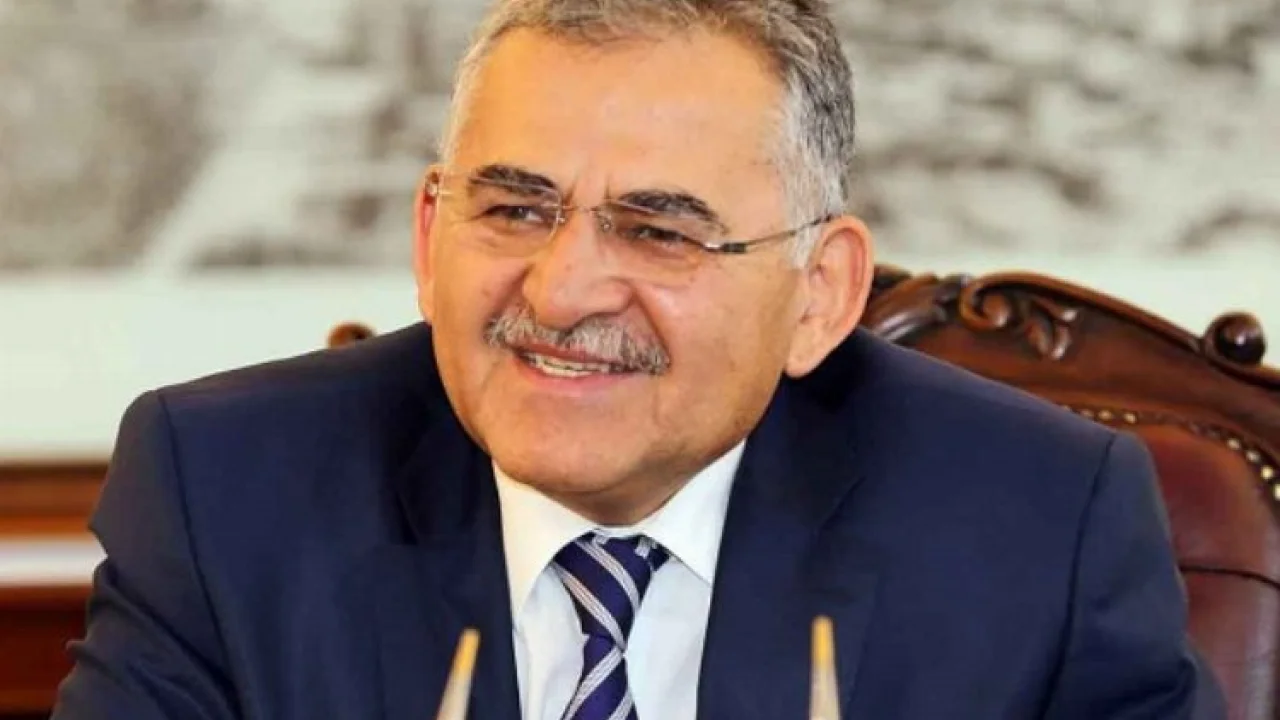 Memduh Büyükkılıç'tan 'e-devlet' vurgusu -