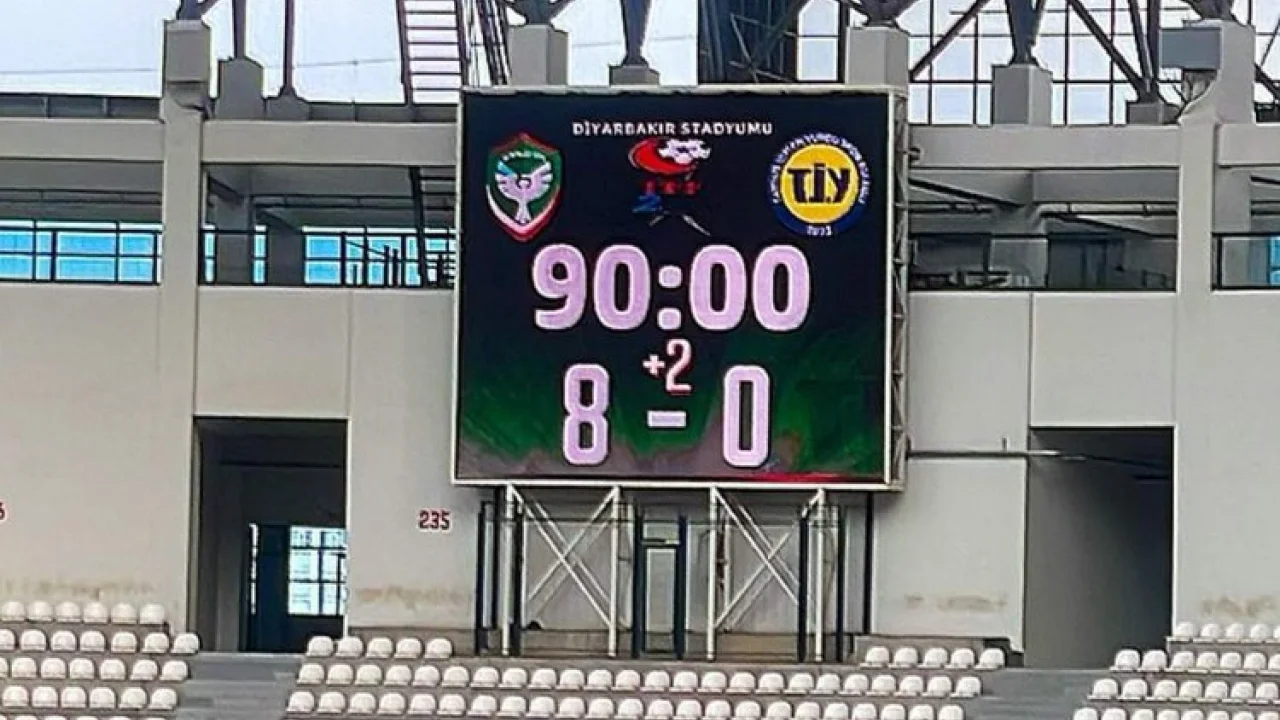 Amedspor rakibini gol yağmuruna tuttu -