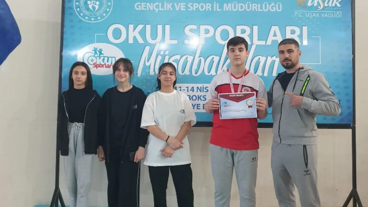 Pazaryerili sporcuların madalya sevinci -